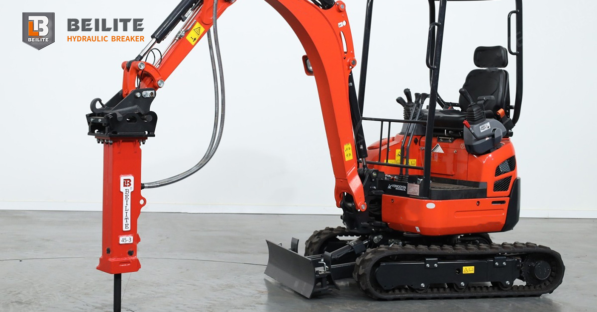Can a Mini Excavator Use a Hydraulic Breaker?