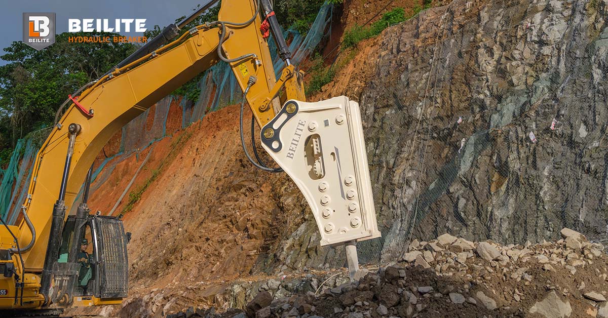 Selecting the Best Excavation Hydraulic Hammer for Tough Rocky Mountain Demolition Selecting the Best Excavation Hydraulic Hammer for Tough Rocky Mountain Demolition